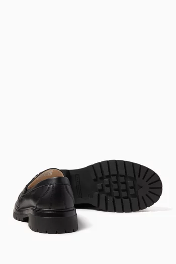 Ashlyn Low-cut Moccasins in Faux Leather