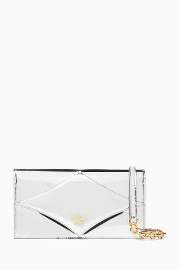 Diamond Chain Wallet in Metallic Leather