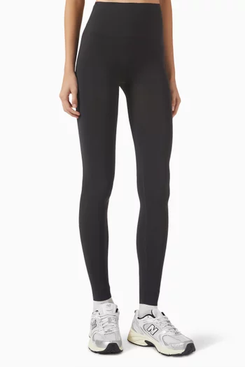 Soft Smoothing Seamless Leggings in Stretch-nylon