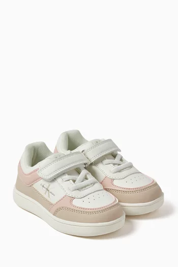 Low-cut Sneakers in Faux Leather