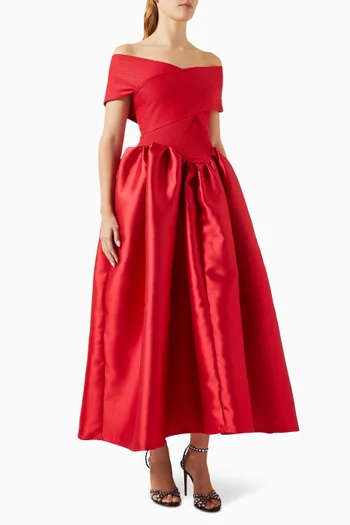 فستان سهرة بأكتاف مكشوفة وتنورة واسعة ميكادو وجيرسيه