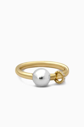 Piercing Diamond Ring in 14kt Gold