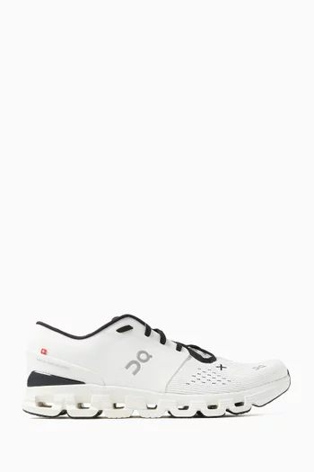 Cloud X 4 Sneakers in Mesh