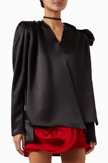 بلوزة مزين بزهرة قابلة للإزالة حرير