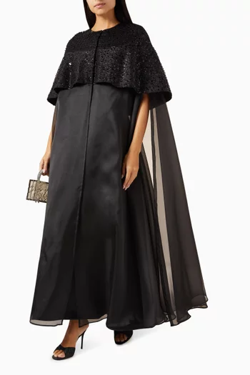 طقم كاب وفستان طويل بتطريزات