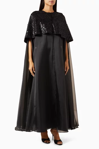 طقم كاب وفستان طويل بتطريزات