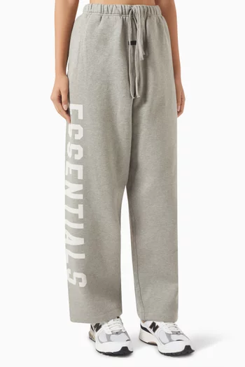 Drawstring Sweatpants in Fleece