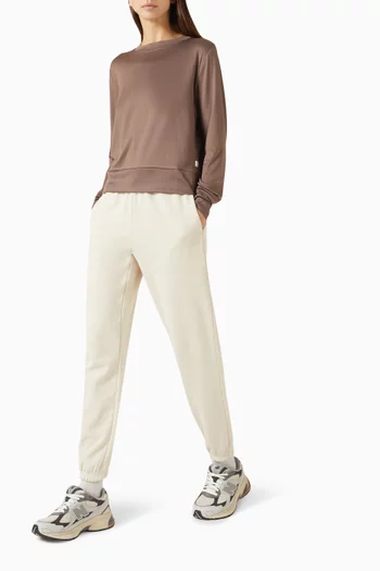 بلوزة داي دريم بفتحة رقبة مستديرة نسيج معالج