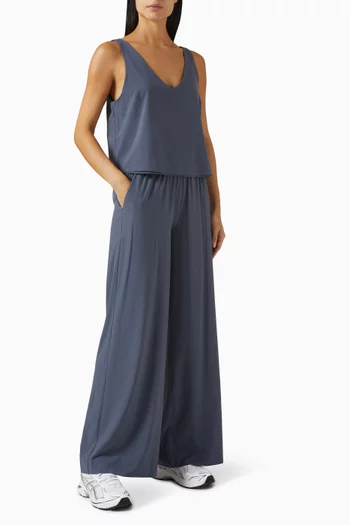 Villa Lightweight Wide-leg Pants in Stretch-woven