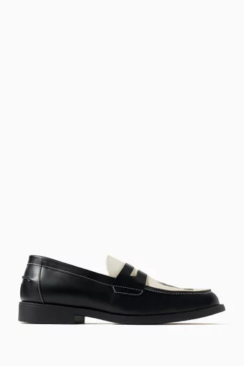 Wilde Eagle Penny Loafers in Leather