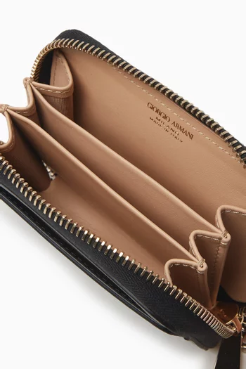 Small Zip Wallet in Leather