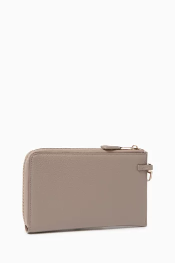 Zip Around Wallet in Grained Leather