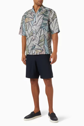 Bermuda Shorts in Mesh
