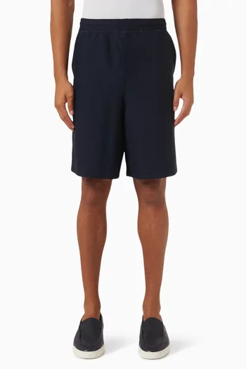 Bermuda Shorts in Mesh