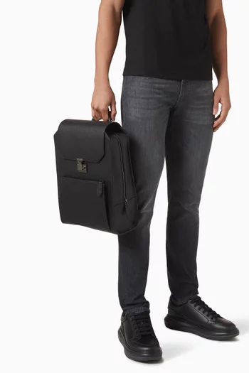 Flat Backpack in Calf Leather