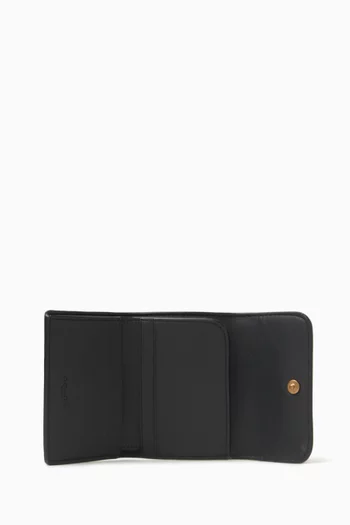 Essential Card Holder Wallet in Leather