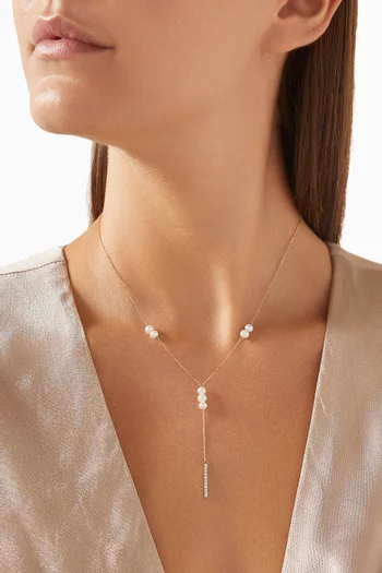 Round Diamond & Pearl Necklace in 18kt Yellow Gold