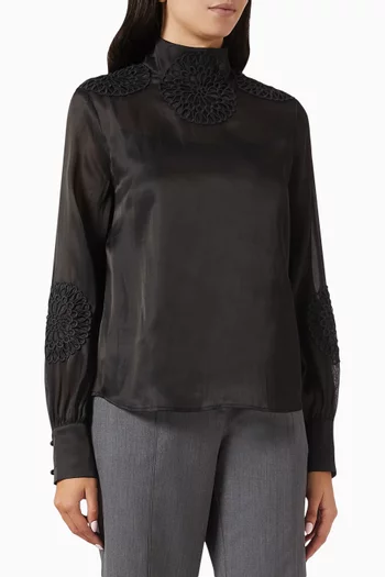 Larissa Embroidery Shirt