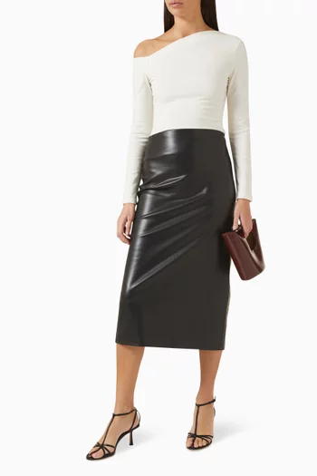 بلوزة بكتف مكشوف مزيج قطن