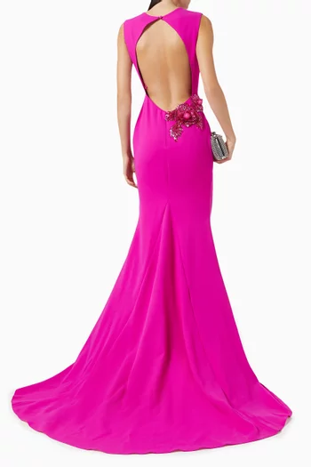 Elin Gown in Crepe