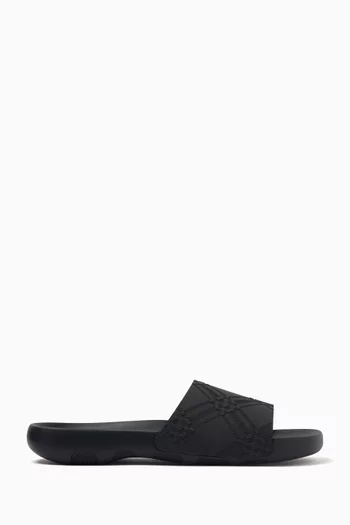 Check-embossed Dive Slides in Rubber
