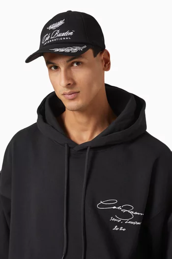 كاب تراكر بشعار International نايلون