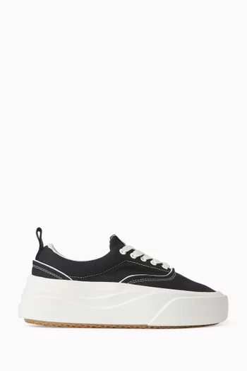 Ollie Sneakers in Canvas