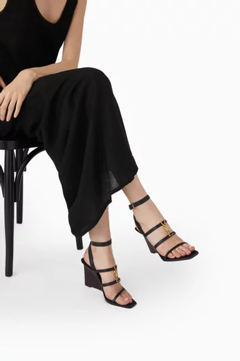 Cassandra Wedges in Smooth Leather