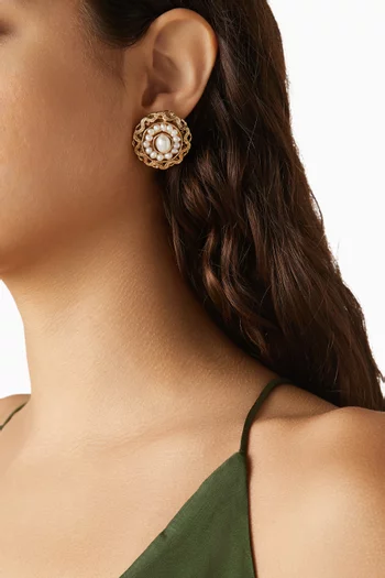 Leonie Pearl Earrings in Gold-plated Metal