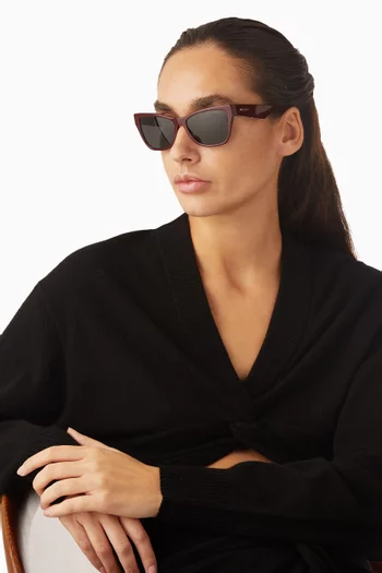 نظارة شمسية أسيتات بإطار حرف D