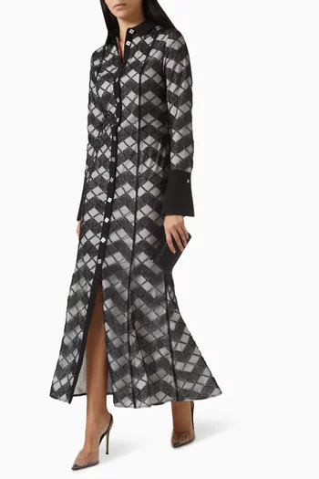 فستان طويل مطرز بالخرز قماش شبكي