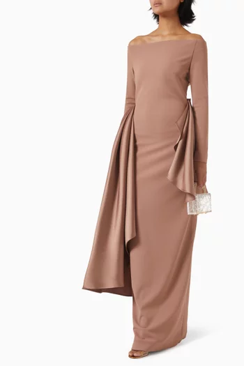 فستان كيانا طويل بأكتاف مكشوفة