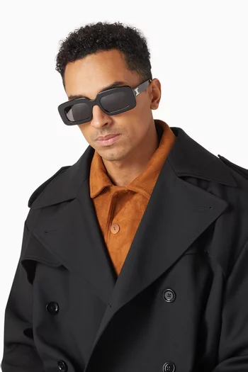 نظارة شمسية تريومف بإطار مستطيل أسيتات