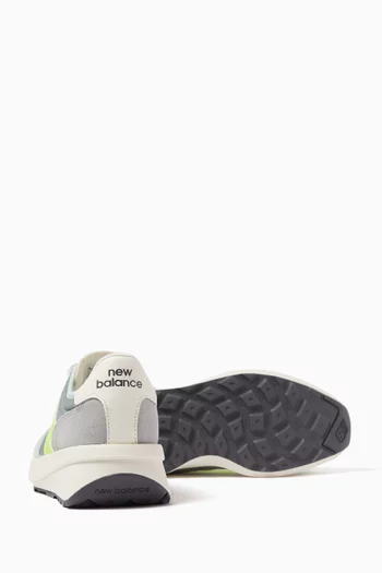 370 Sneakers in Mesh & Suede