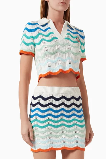 بلوزة بنقشة مموجة بألوان متدرجة كروشيه