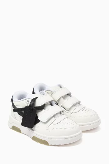 Out of Office Sneakers in Leather
