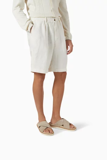 Cross-over Slide Sandals in Suede