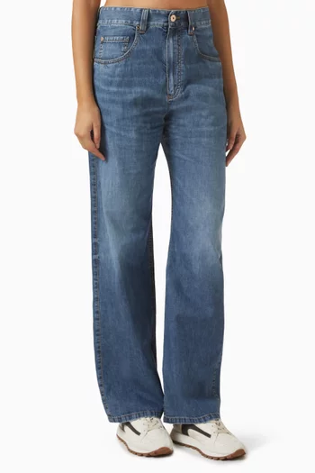 بنطال جينز بقصة بويفريند دينم