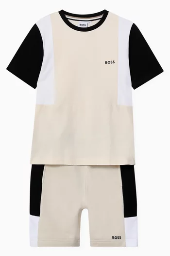 شورت رياضي بشعار الماركة قطن