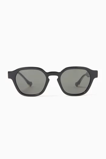 D-frame Sunglasses in Injected Plastic