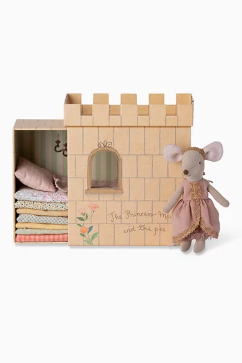 Princess and the Pea Mouse, Big Sister