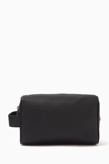 Logo Wash Bag in Faux Leather