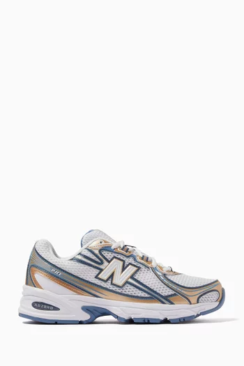 740 Sneakers in Mesh