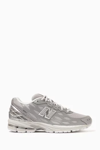 1906W Low-top Sneakers in Mesh