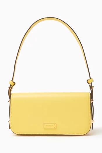 Liv Shoulder Bag in Leather
