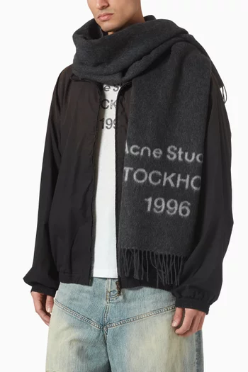 Logo Jacquard Scarf in Wool