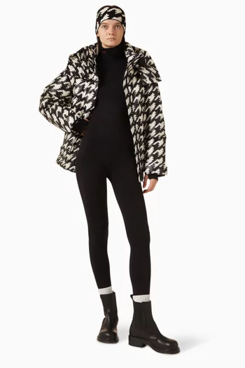 سترة حرارية منسوجة بياقة عالية