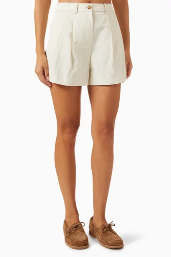 Double Pleated Shorts in Cotton-linen