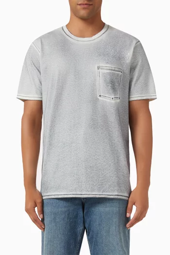 Washed Pocket T-shirt in Cotton