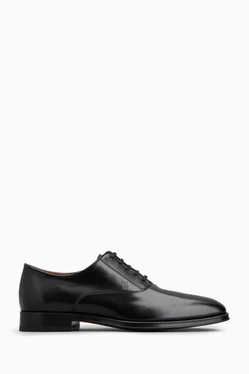 Lace-up Oxford Shoes in Leather
